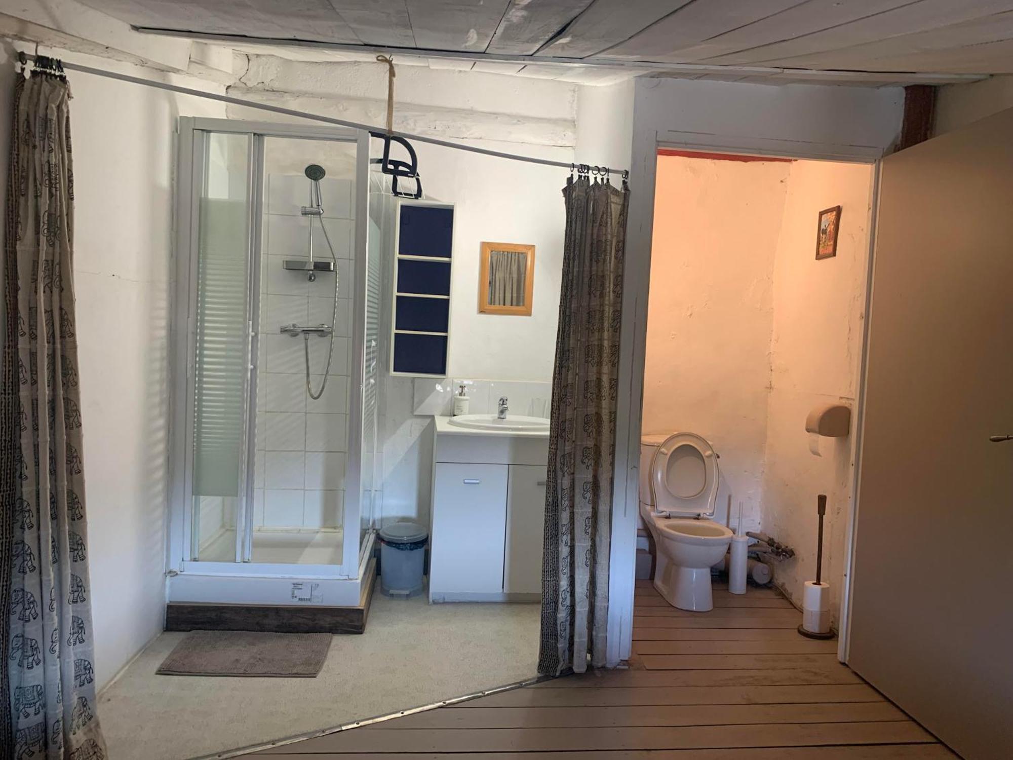 Chambres Et Table D'Hotes Au Brabo Mormoiron Phòng bức ảnh