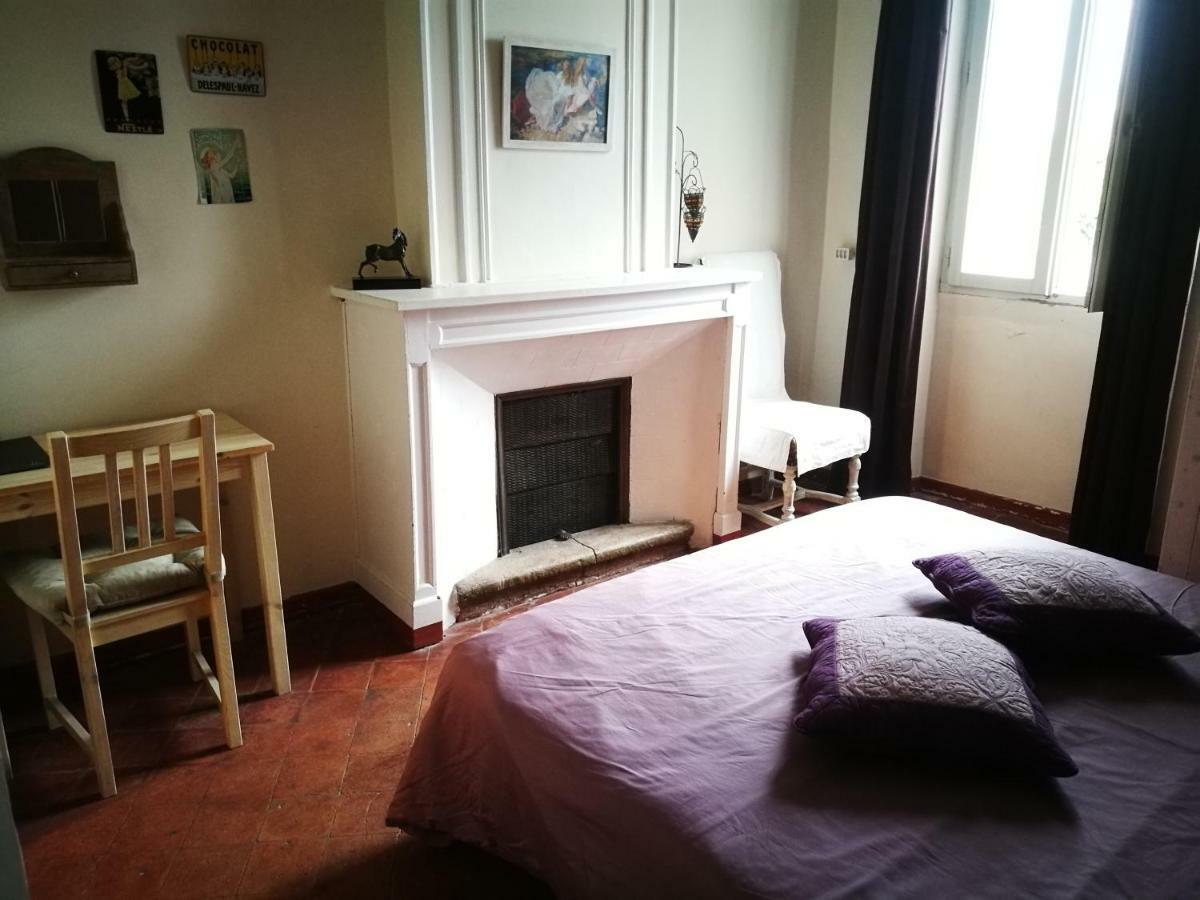 Chambres Et Table D'Hotes Au Brabo Mormoiron Phòng bức ảnh